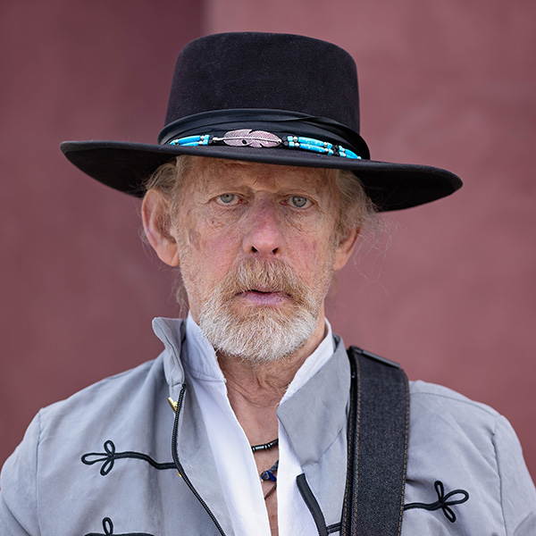 The Arwen Lewis Show