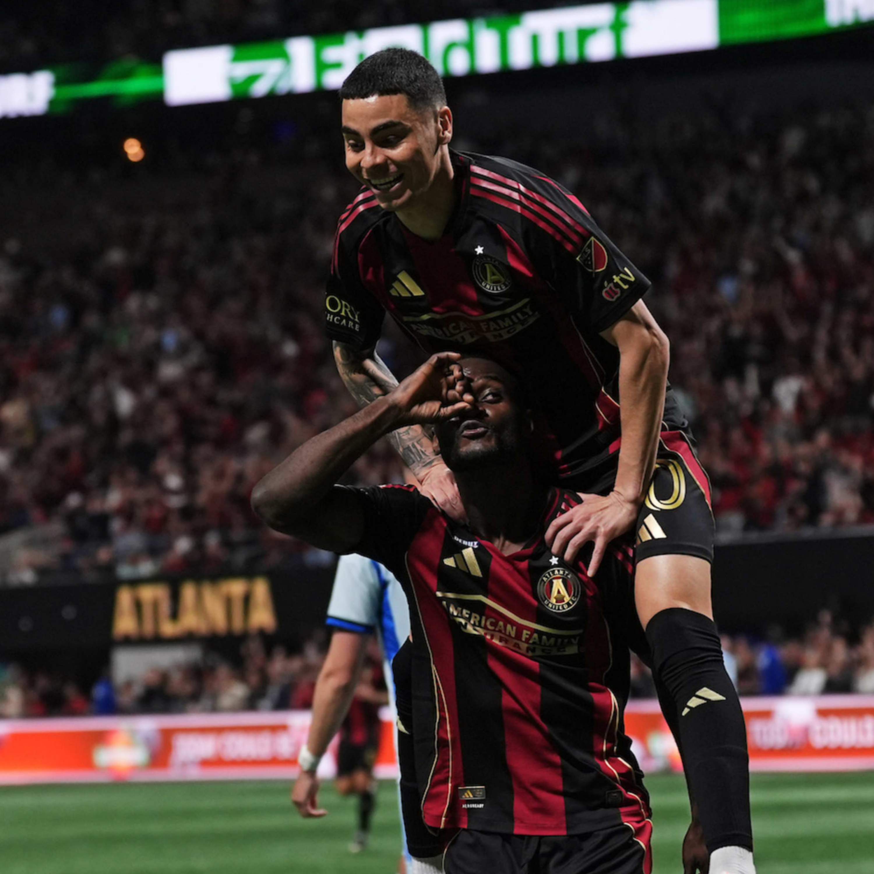 CAN MIGUEL ALMIRON AND EMMANUEL LATTE LATH LEAD ATL UTD PAST RED BULLS? | FIVE STRIPE WEEKLY #355 episode artwork