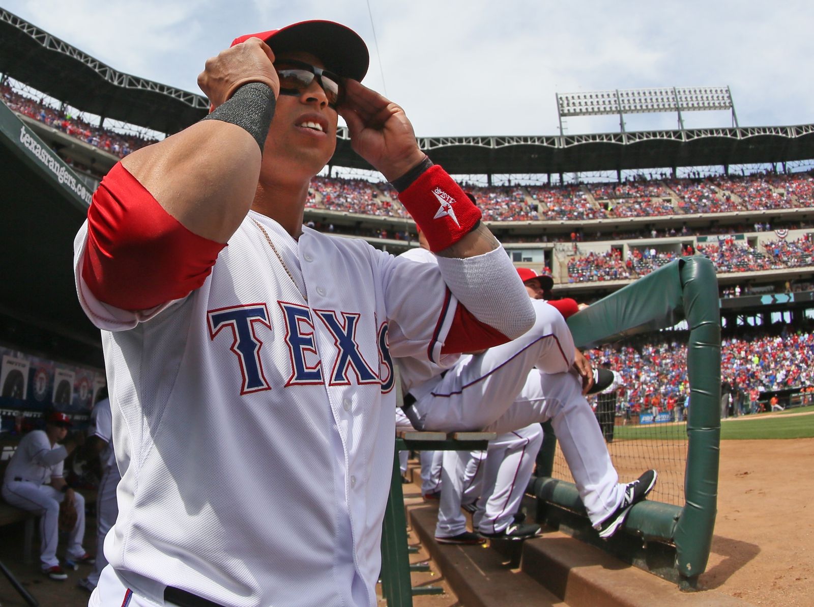 Texas Rangers trade Leonys Martin to Seattle episode artwork