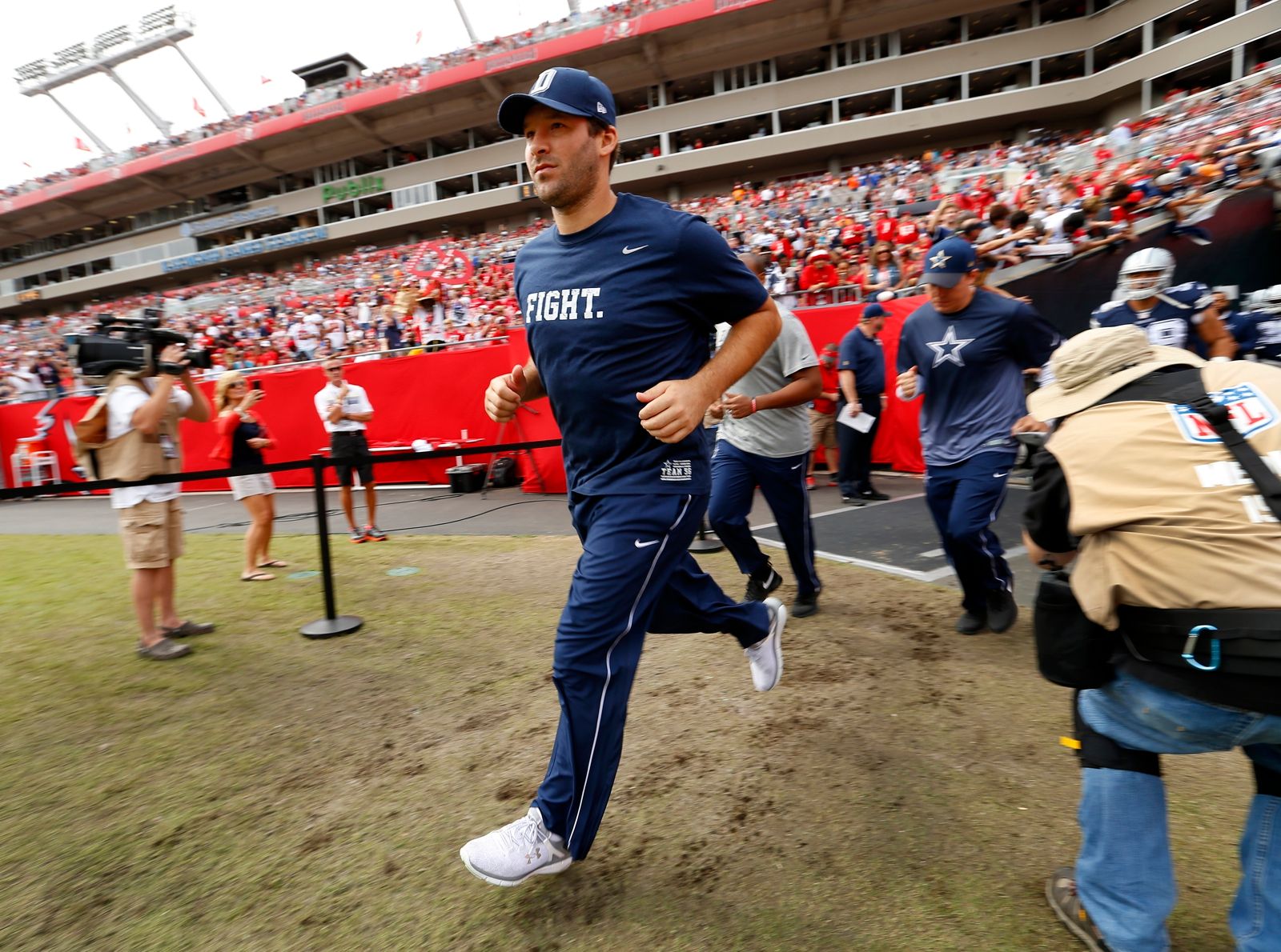 Tony Romo is back and  everything is fine with the Cowboys episode artwork
