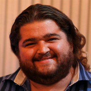 DAY BY DAY: WEEZER - HURLEY