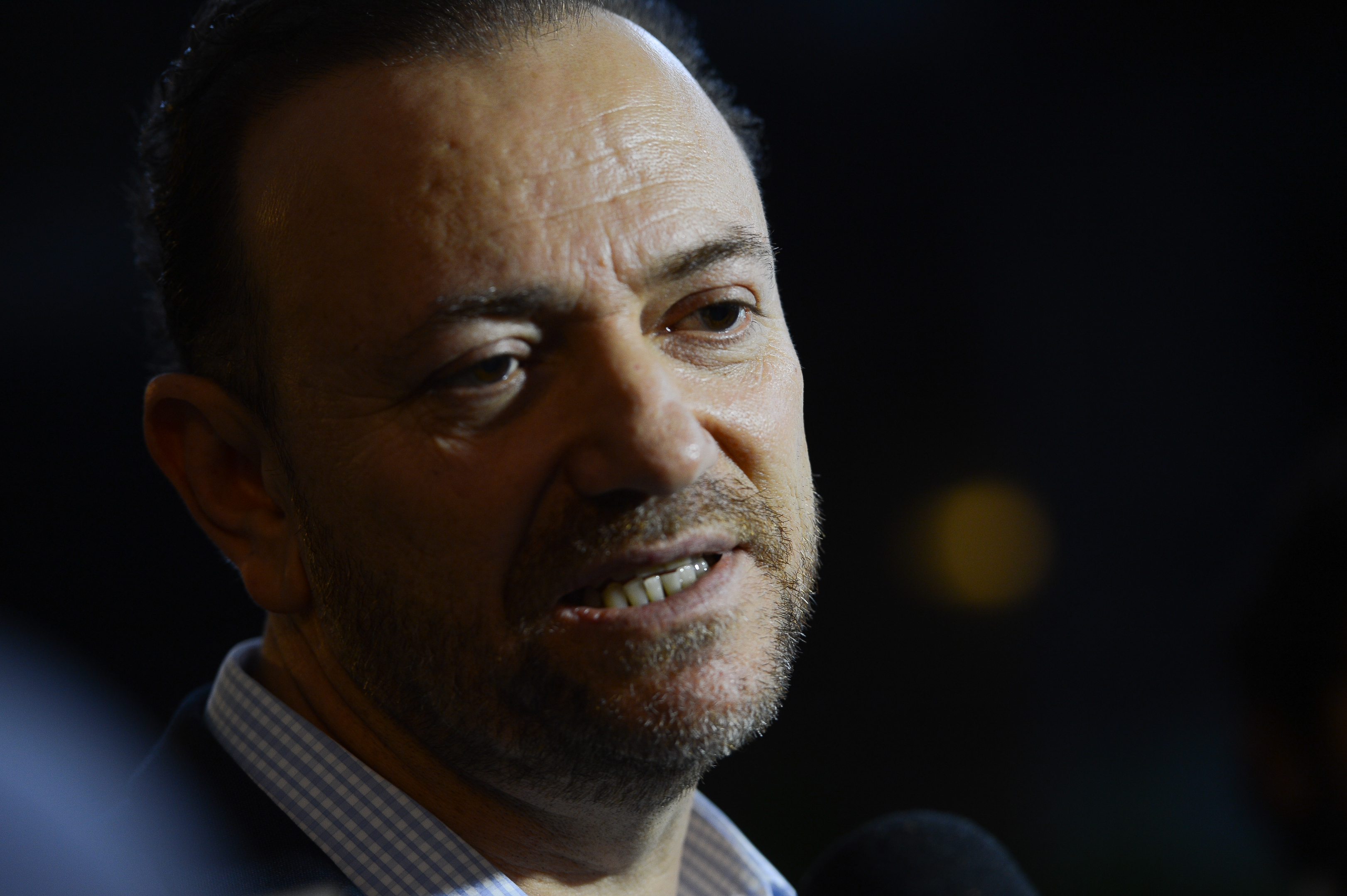 Presidente do PT critica reajuste e novo benefício a servidores do Congresso: 'Lula vai se posicionar de forma contrária'