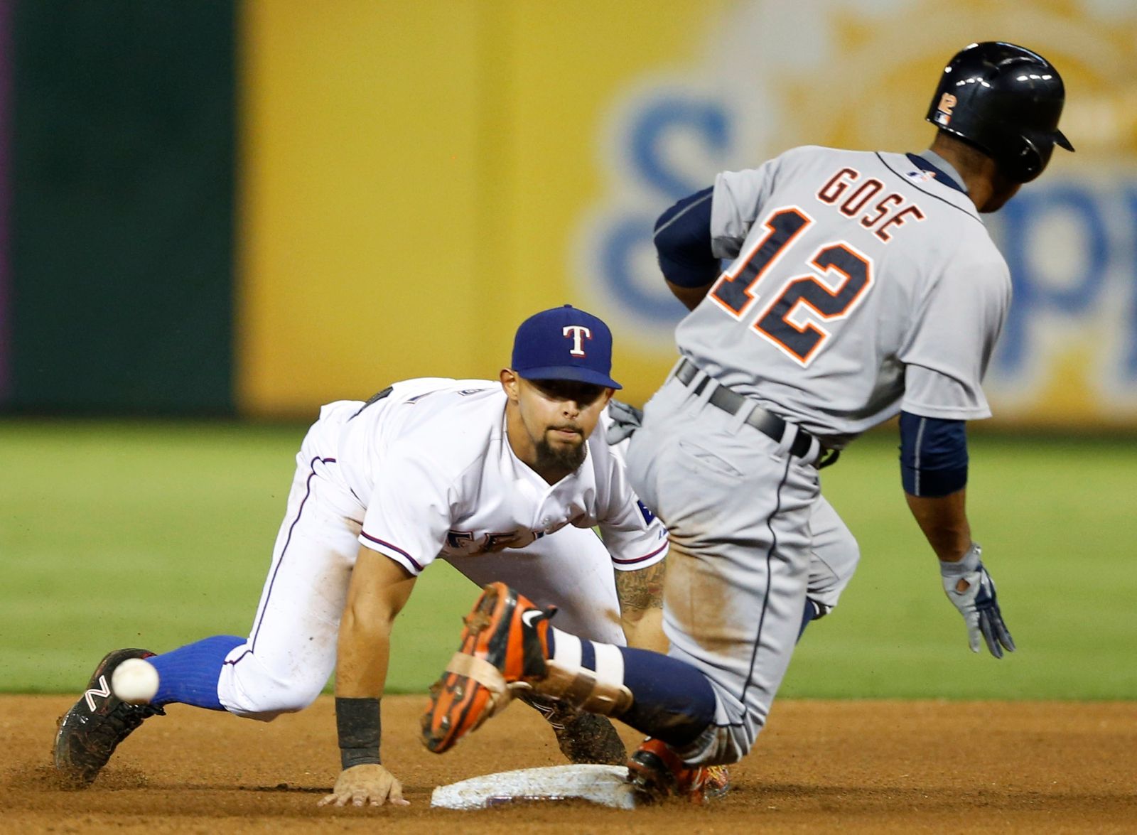 Texas Rangers GM Jon Daniels tells us if he is nervous or not going into last 6 games and is it harder raising 3 kids or running a MLB team. episode artwork