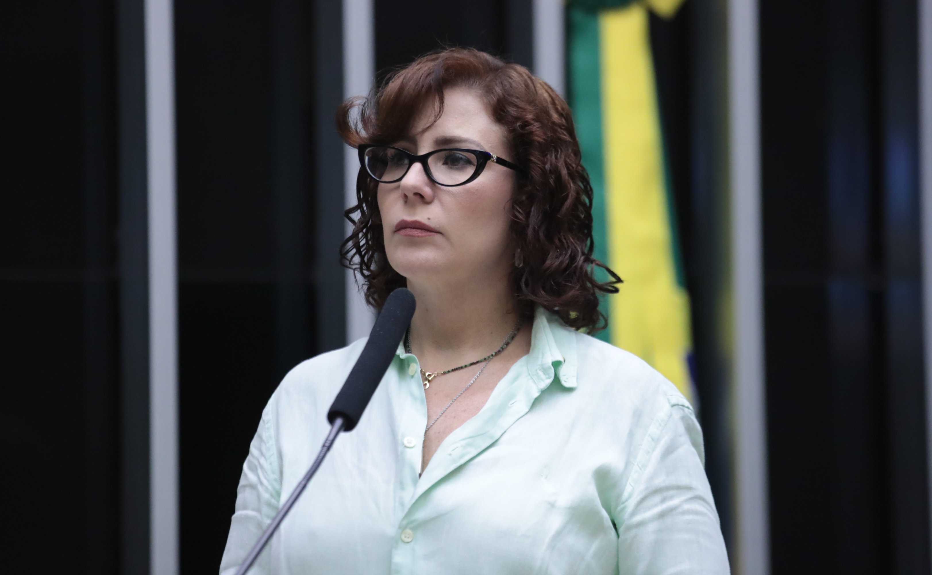 Audiência de extradição de Carla Zambelli é adiada novamente