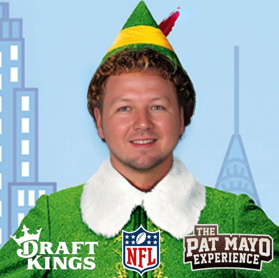 NFL Week 16 DraftKings Picks, Lineup Strategy, Ownership + Christmas Day DraftKings Picks