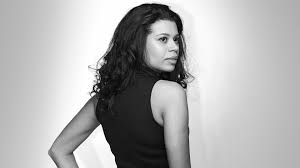 Brasileira é pré-selecionada no Booker Prize, um dos principais prêmios de literatura do mundo