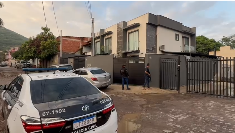 Operação mira o comércio clandestino de remédios para emagrecer