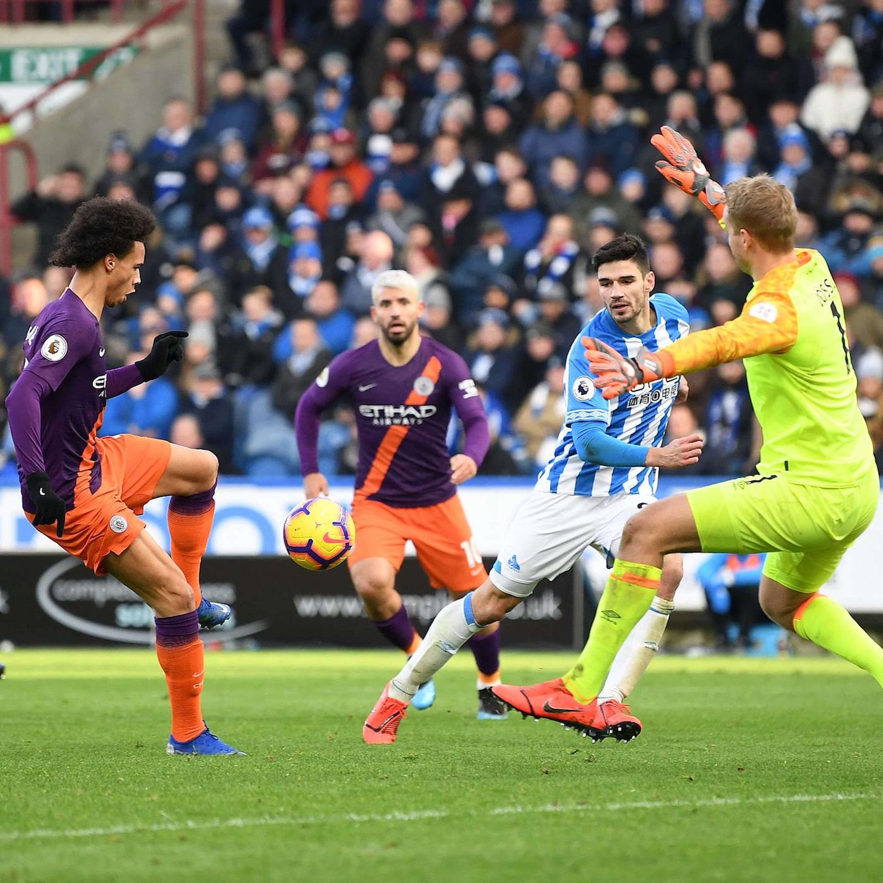 Half Time Hairdryer At Huddersfield