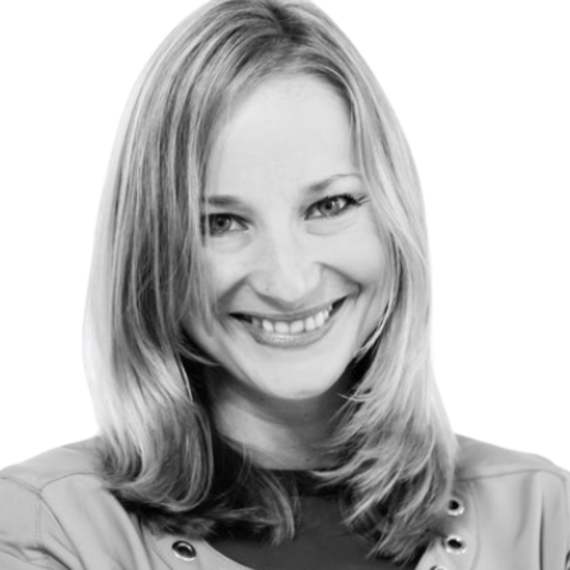 Anatomie CEO Kate Boyer on Stylish Minimalism and Building a Luxury Fashion Brand for the Global Traveler (Ep 75)