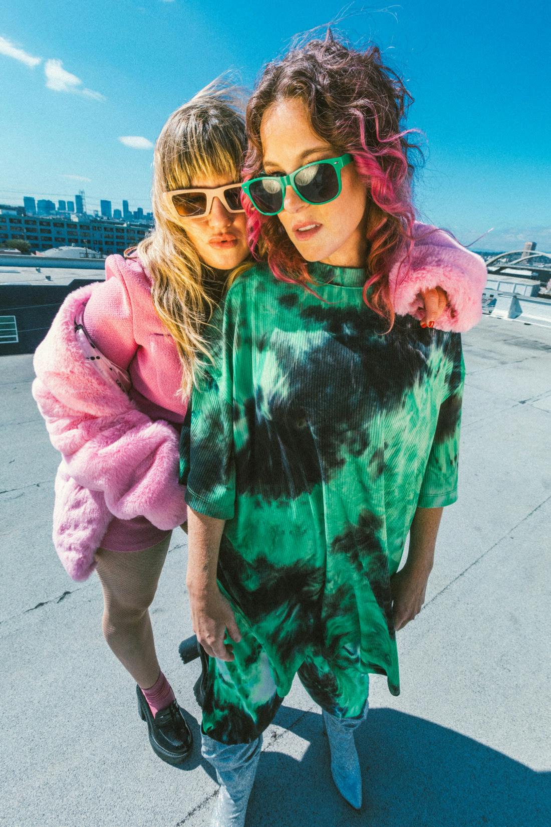 The Check-In with Lindsey Troy and Julie Edwards: Deap Vally