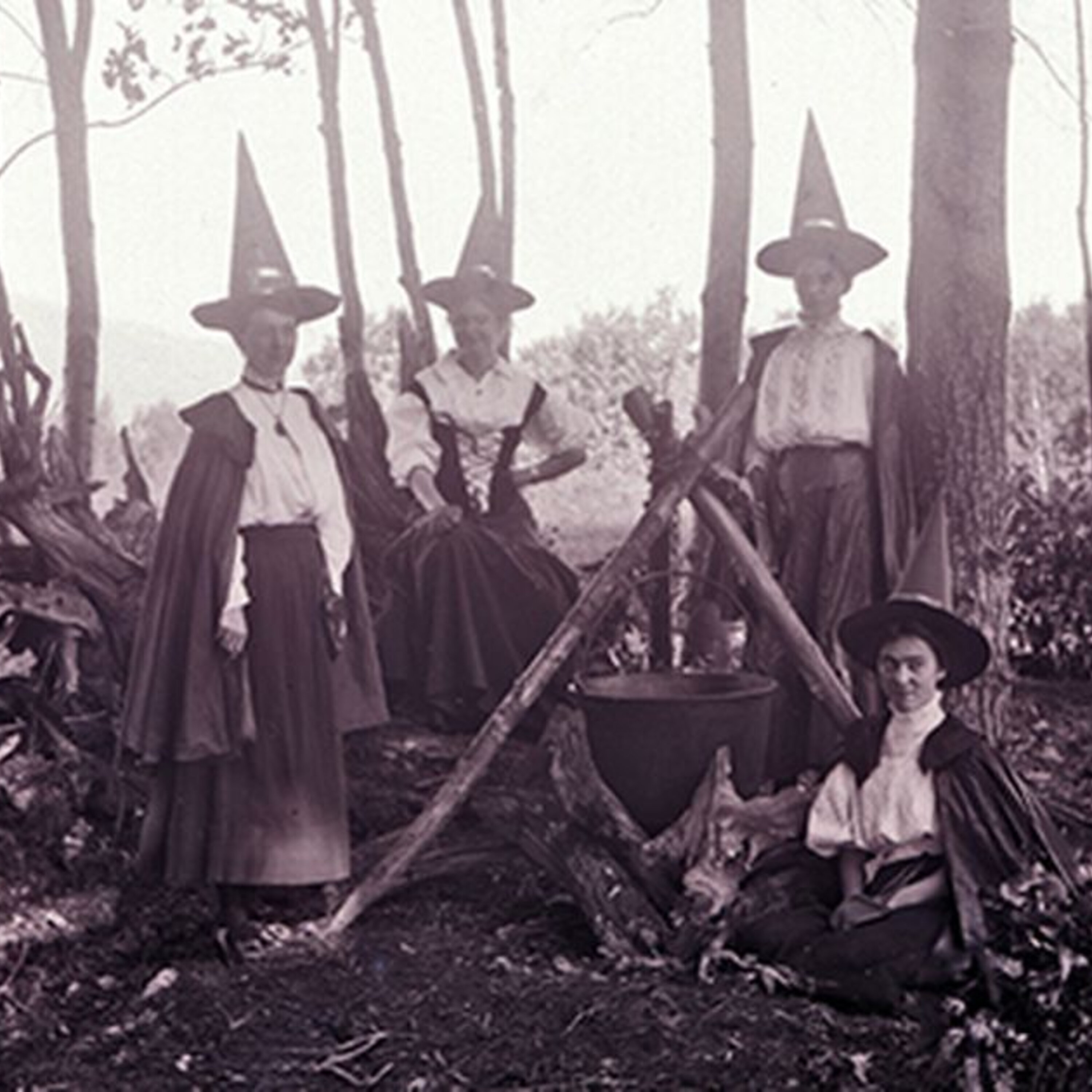 School Spirits & Salems Secrets Edition