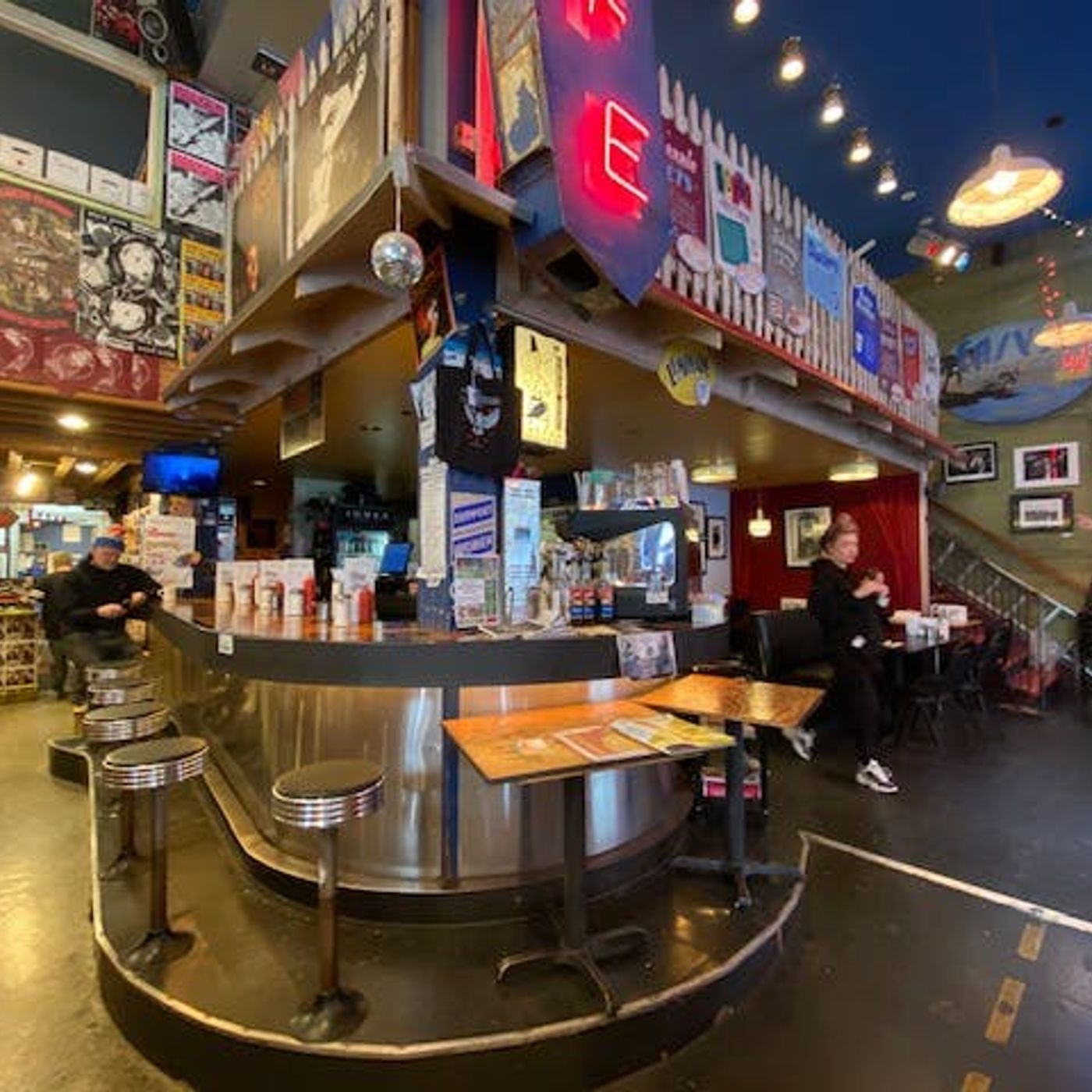 Record Store Recon: Seattle's Easy Street Records