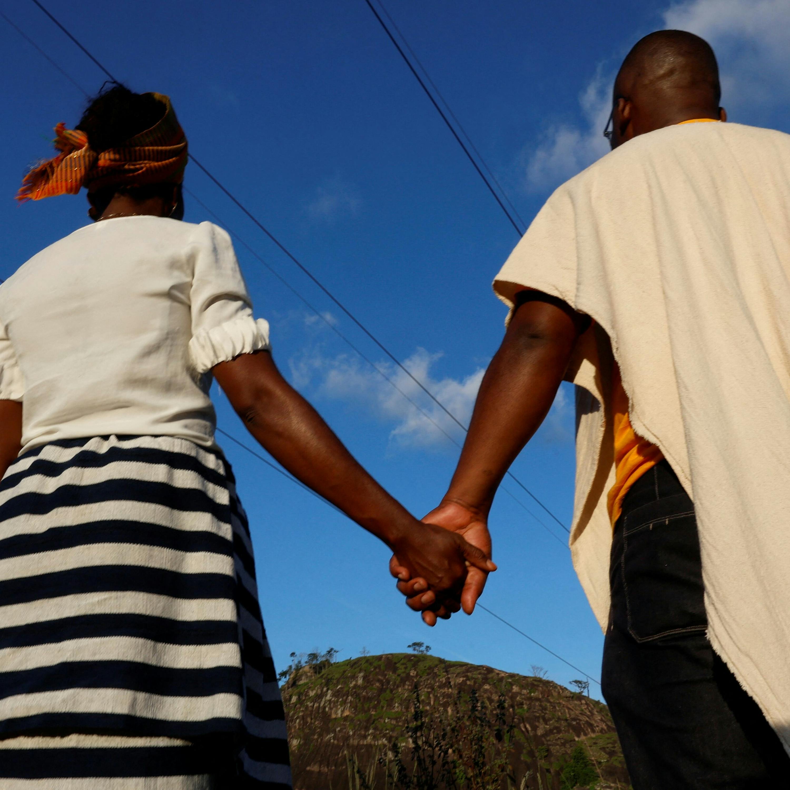 US warships deployed, Canada talks, World Series and love after war in Ivory Coast