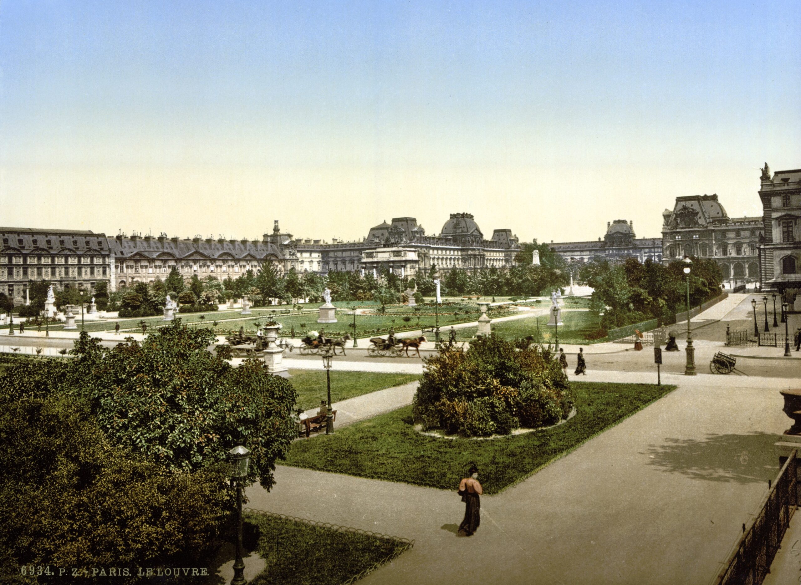 The Louvre Audiobook and the Monuments of France