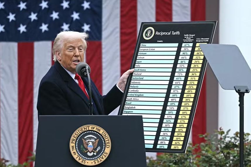 Tarifaço de Trump mantém 25% das exportações brasileiras afetadas, diz ministério episode artwork