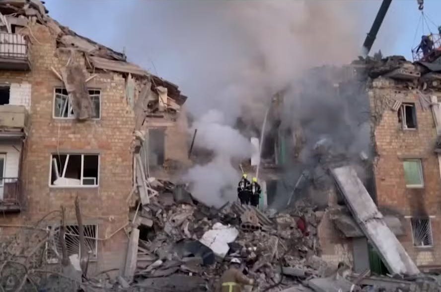 UE reage a plano dos EUA que pressiona Ucrânia a ceder território à Rússia UE reage a plano dos EUA que pressiona Ucrânia a ceder território à Rússia