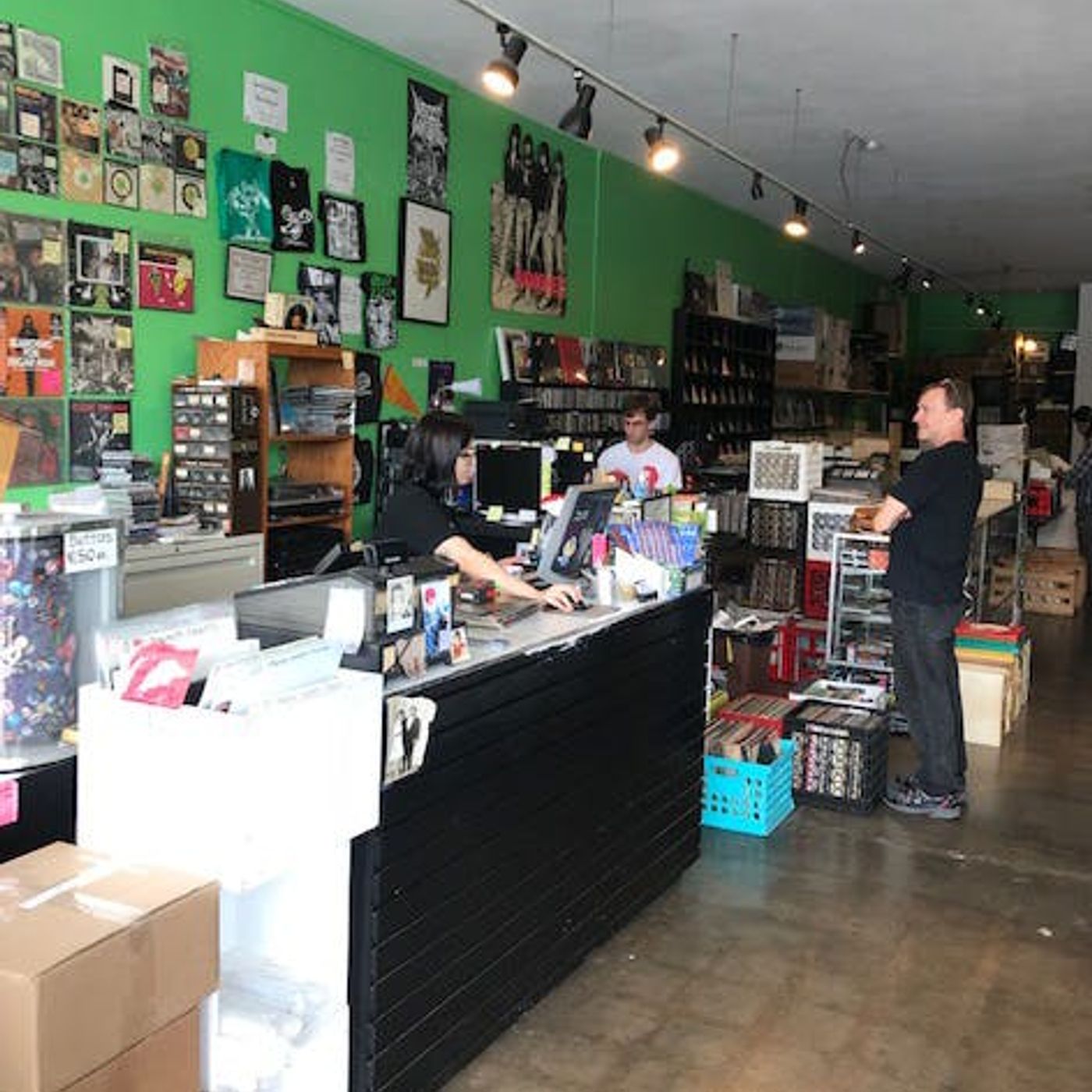 Record Store Recon visits "Vinal Edge" in Houston, TX