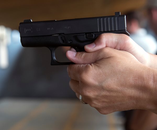 El acuerdo bipartidista que pretende regula armas