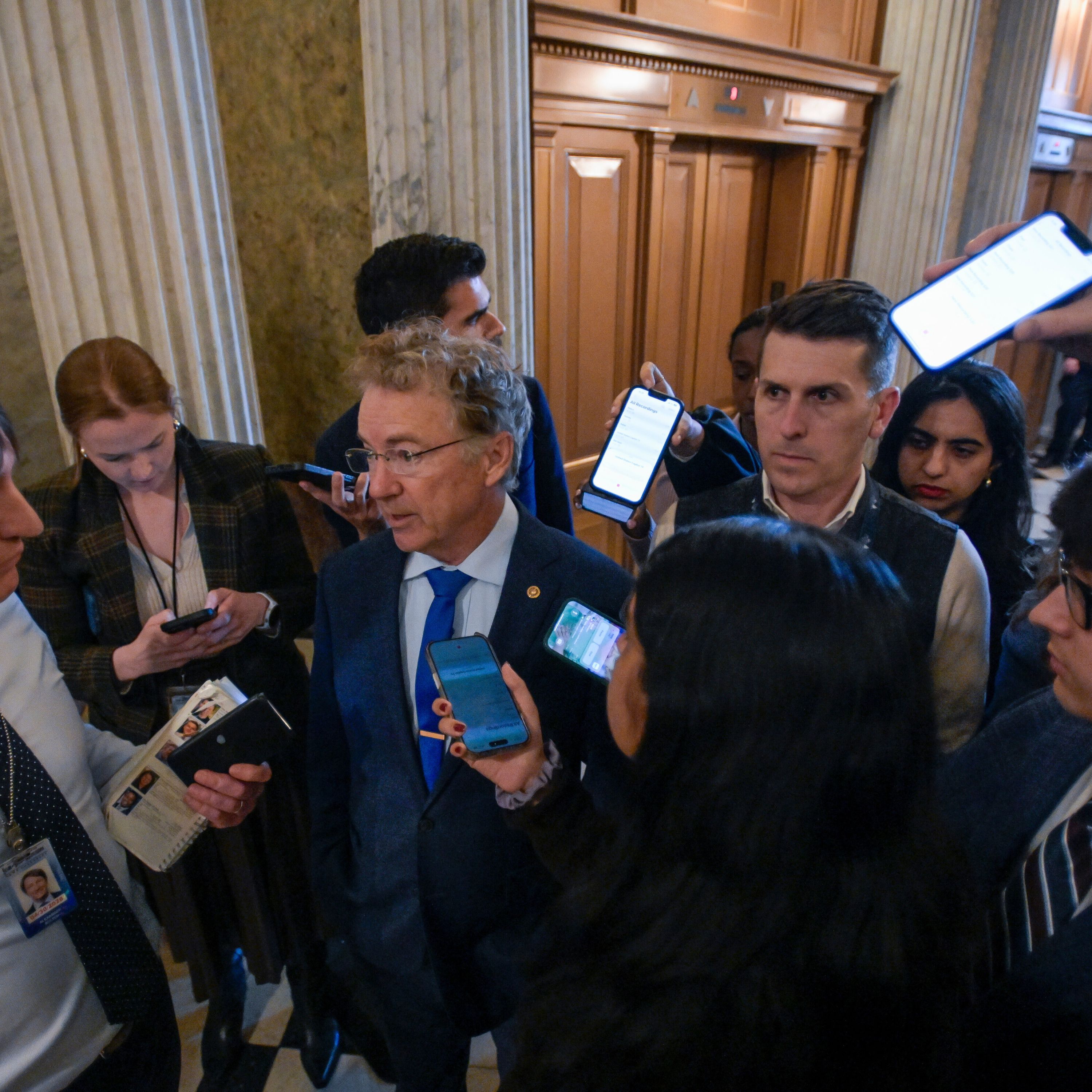 Senate Rejects War Powers Limits on Iran Conflict