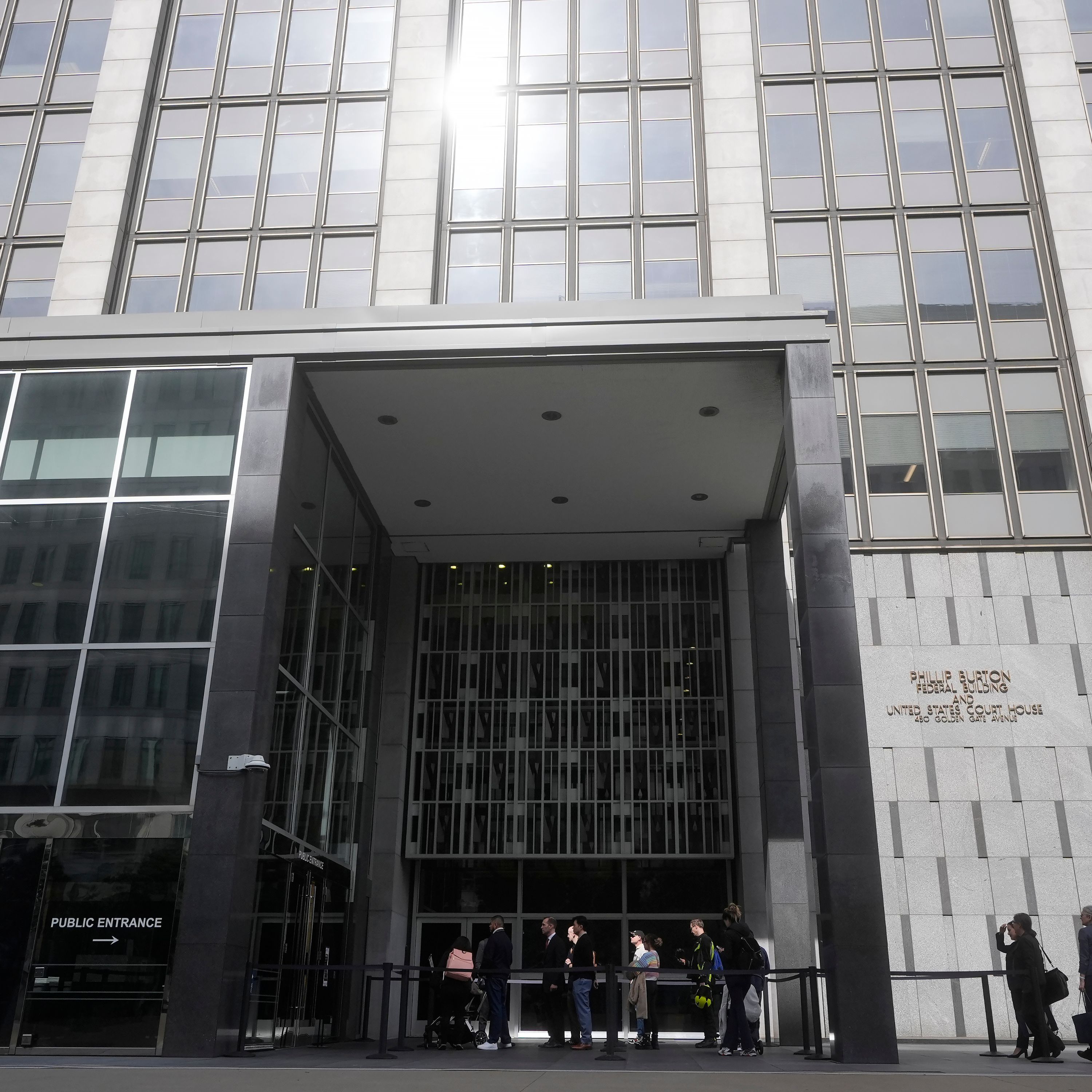 Trump’s Federal Job Purge Faces Major Legal Showdown