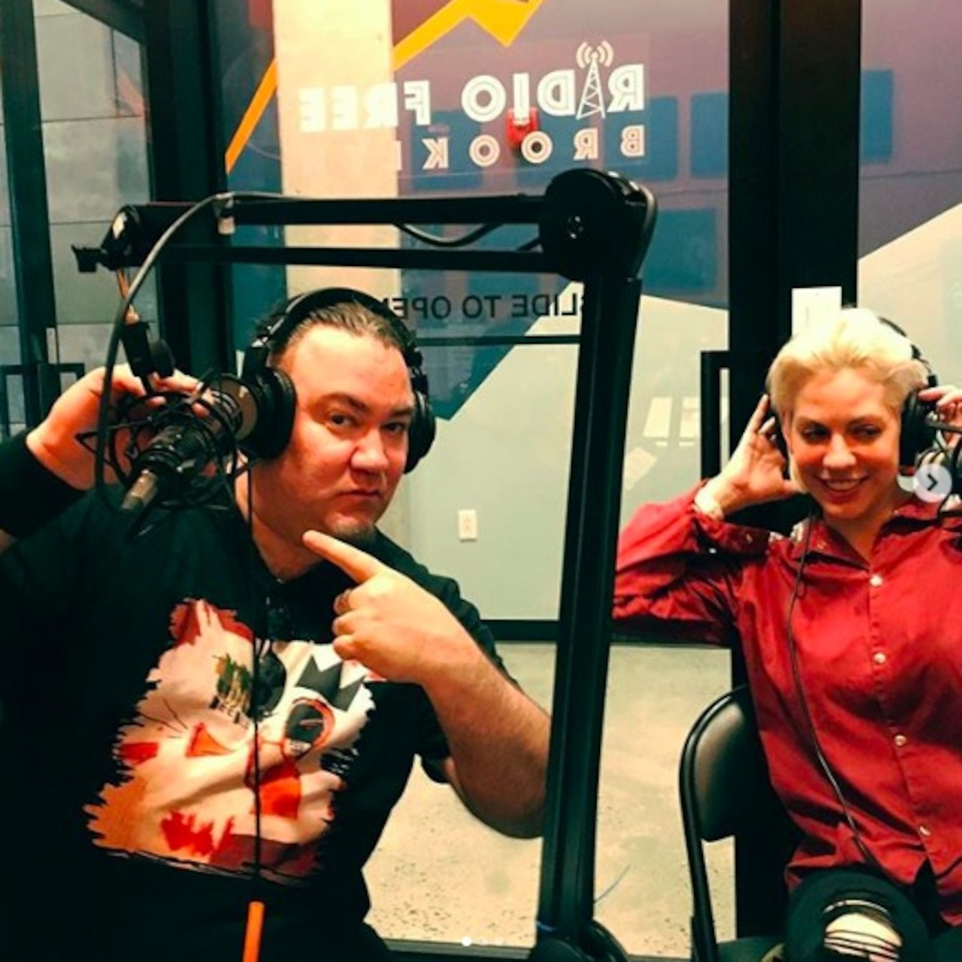 Dr. Lisa Gives a Sh*t