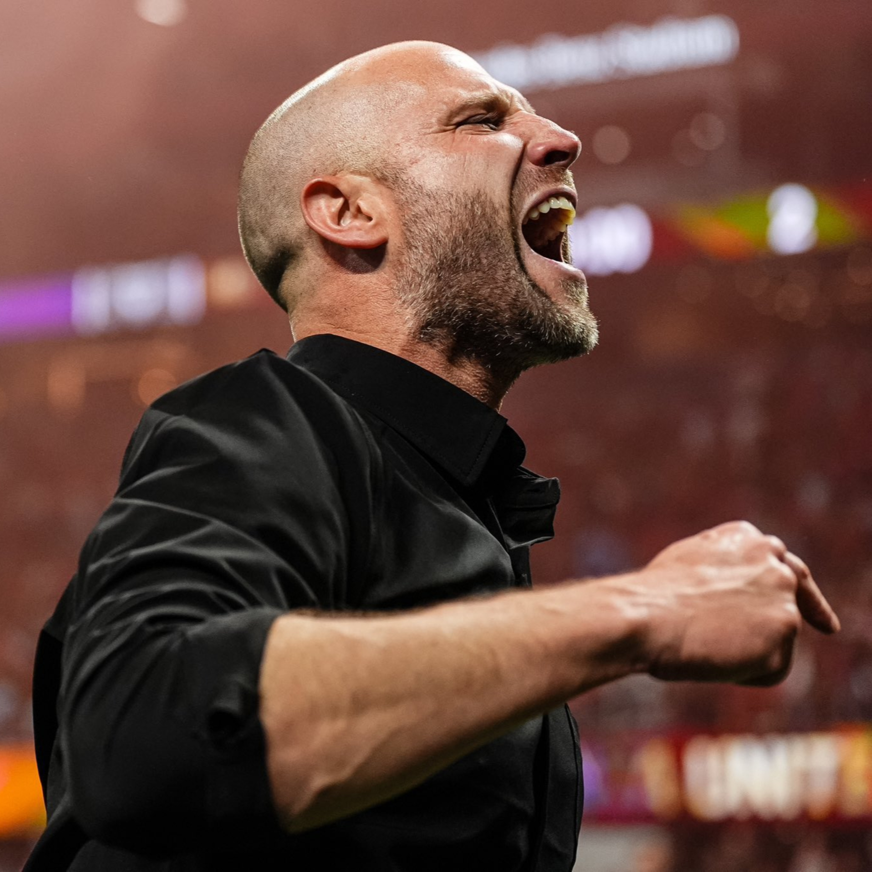 IF WE CAN BEAT MIAMI, SHOULD WE MAKE ROB VALENTINO THE PERMANENT HEAD COACH? (VIA MAILBAG) | FIVE STRIPE WEEKLY #340 episode artwork