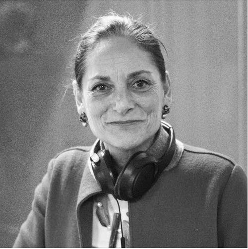 Ep. 242 Ginevra Venerosi Pesciolini (Tenuta di Ghizzano) on organic viticulture and Sangiovese