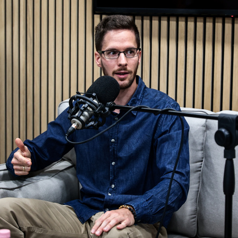 Indul a csata Budapest bevételéért, a rajtvonalnál legalább hat-hét esélyes sorakozik