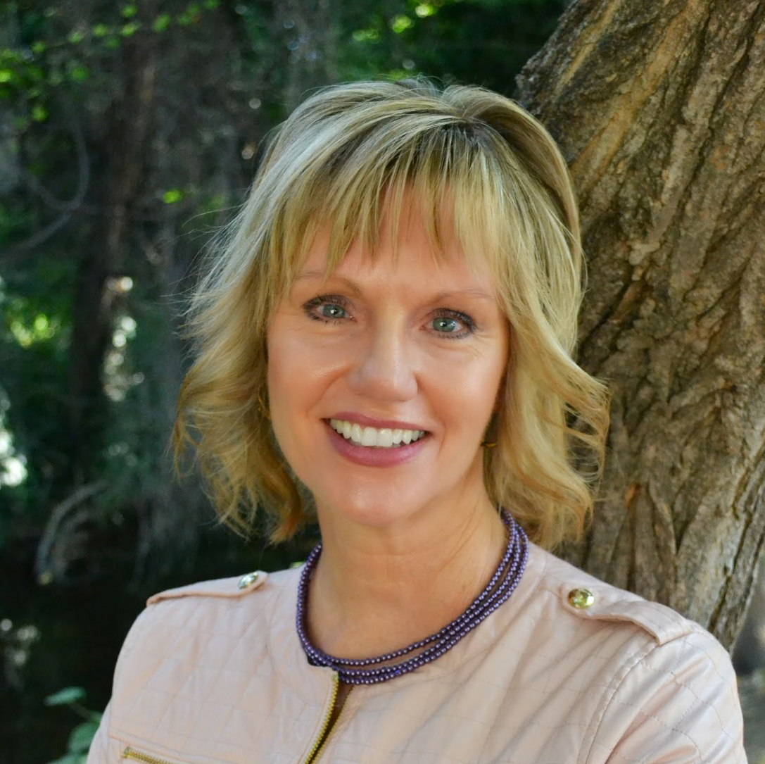 Food Literacy as a Catalyst for Social Change | Kirk Bergstrom and Alyson Wyli