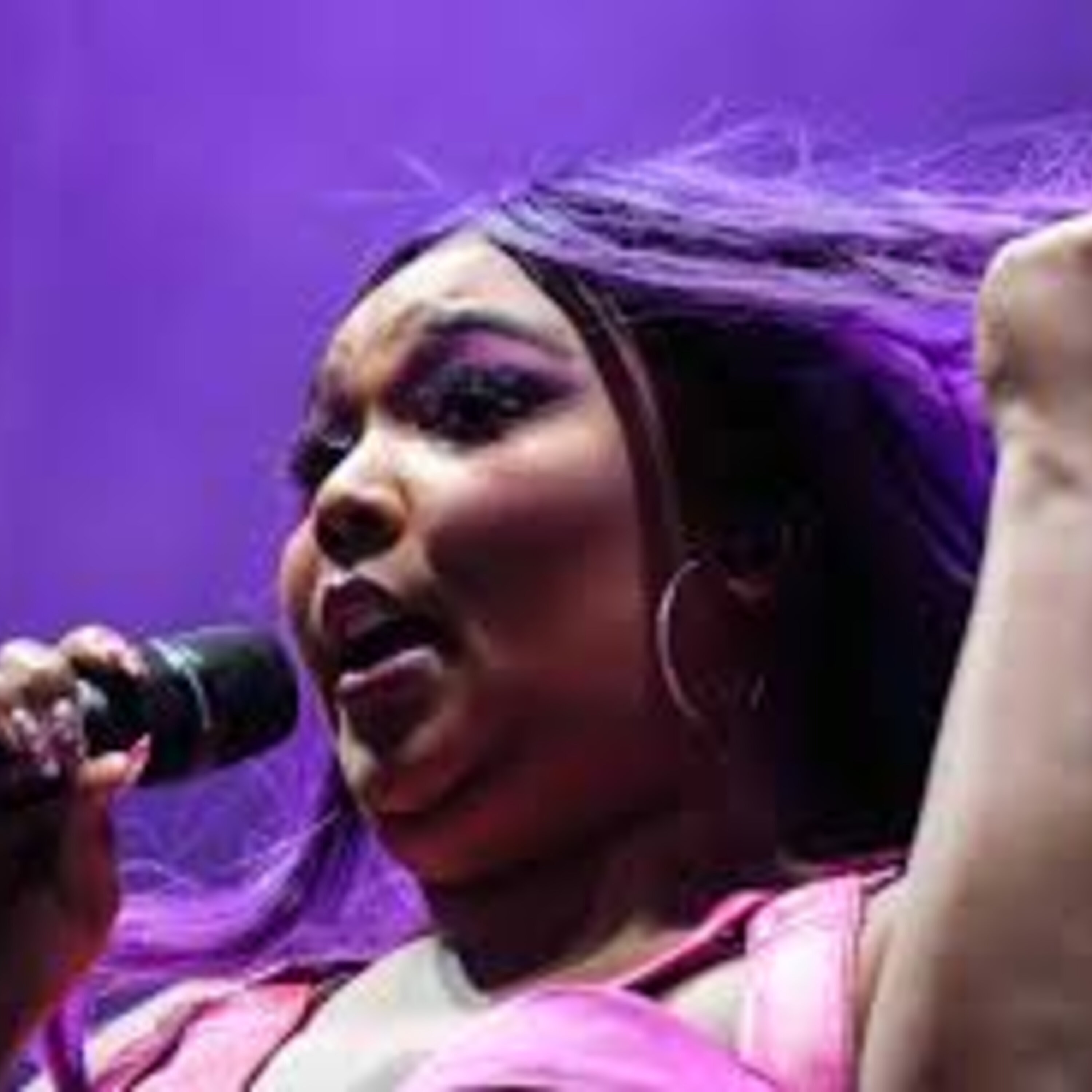 Austin City LIZZO? ACL Wrap Up with Sharon Chapman and Peter Blackstock episode artwork
