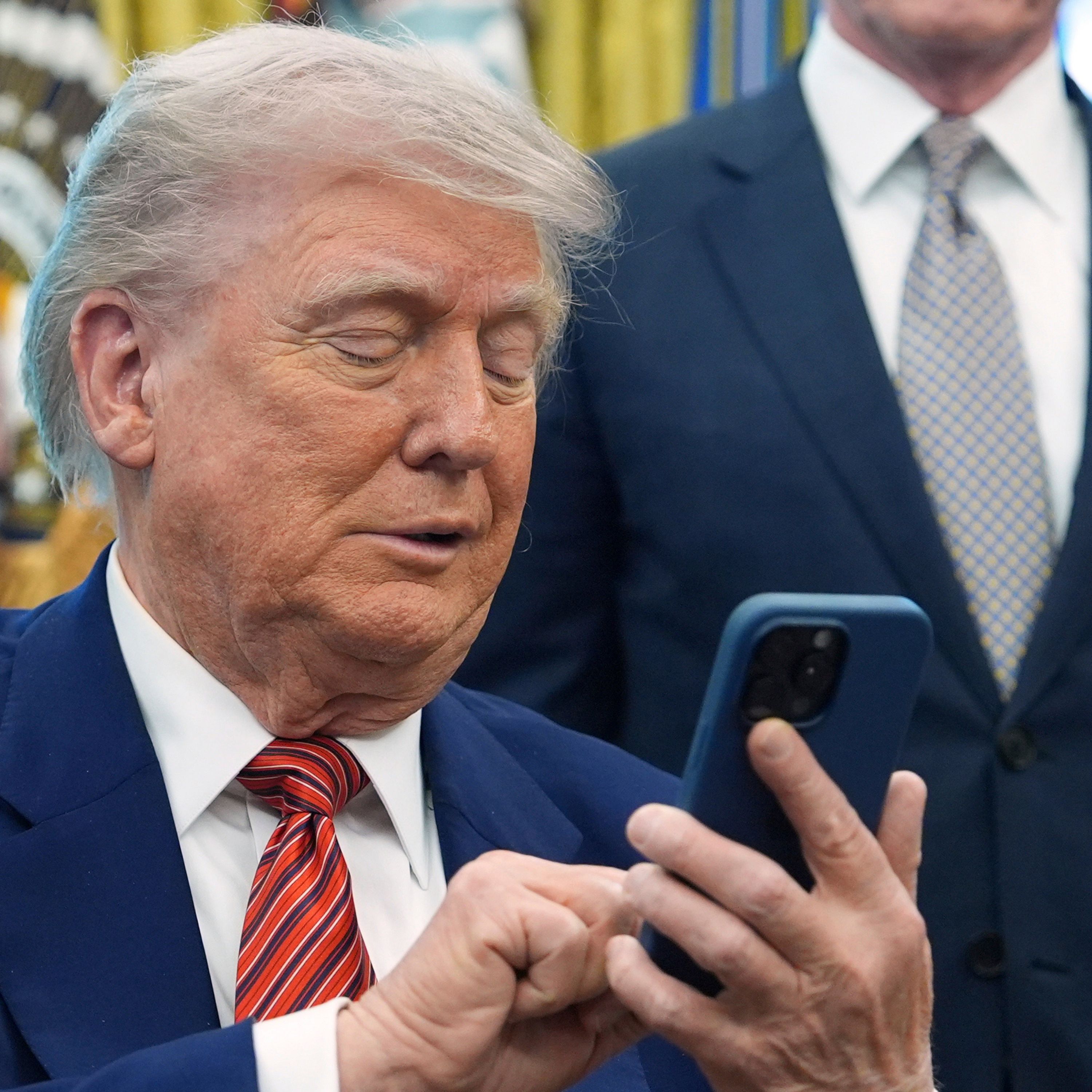 Trump Launches Gold Phone, Wireless Service Amid Ethics Firestorm