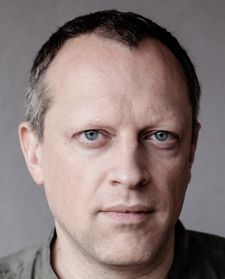 Ep. 214 Phil Tinline, "Ghosts of Iron Mountain"