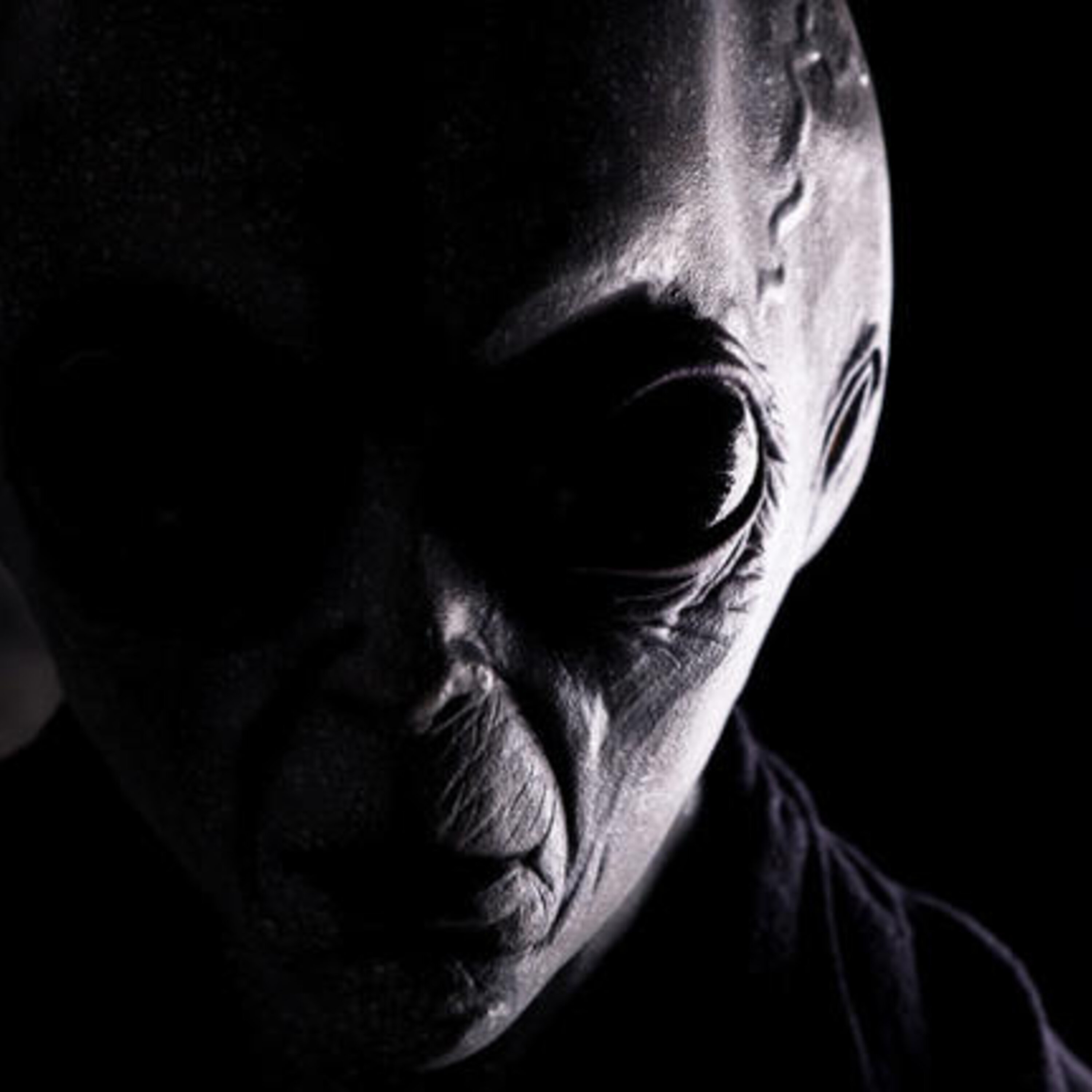 Aliens on Earth - Crashes & Artifacts