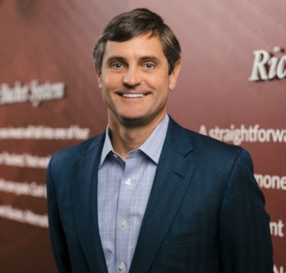 Real Estate Investing for Retirees: Where To Start, Steps To Take and What Success Looks Like with Tom Moore episode artwork