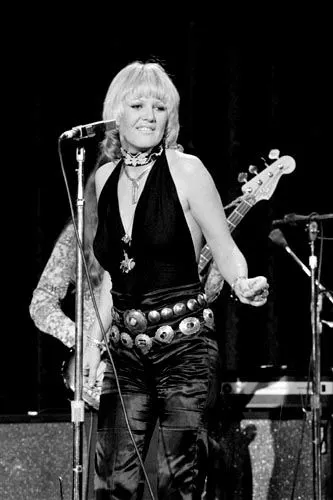 Pamela Des Barres' Pajama Party with Bonnie Bramlett episode artwork