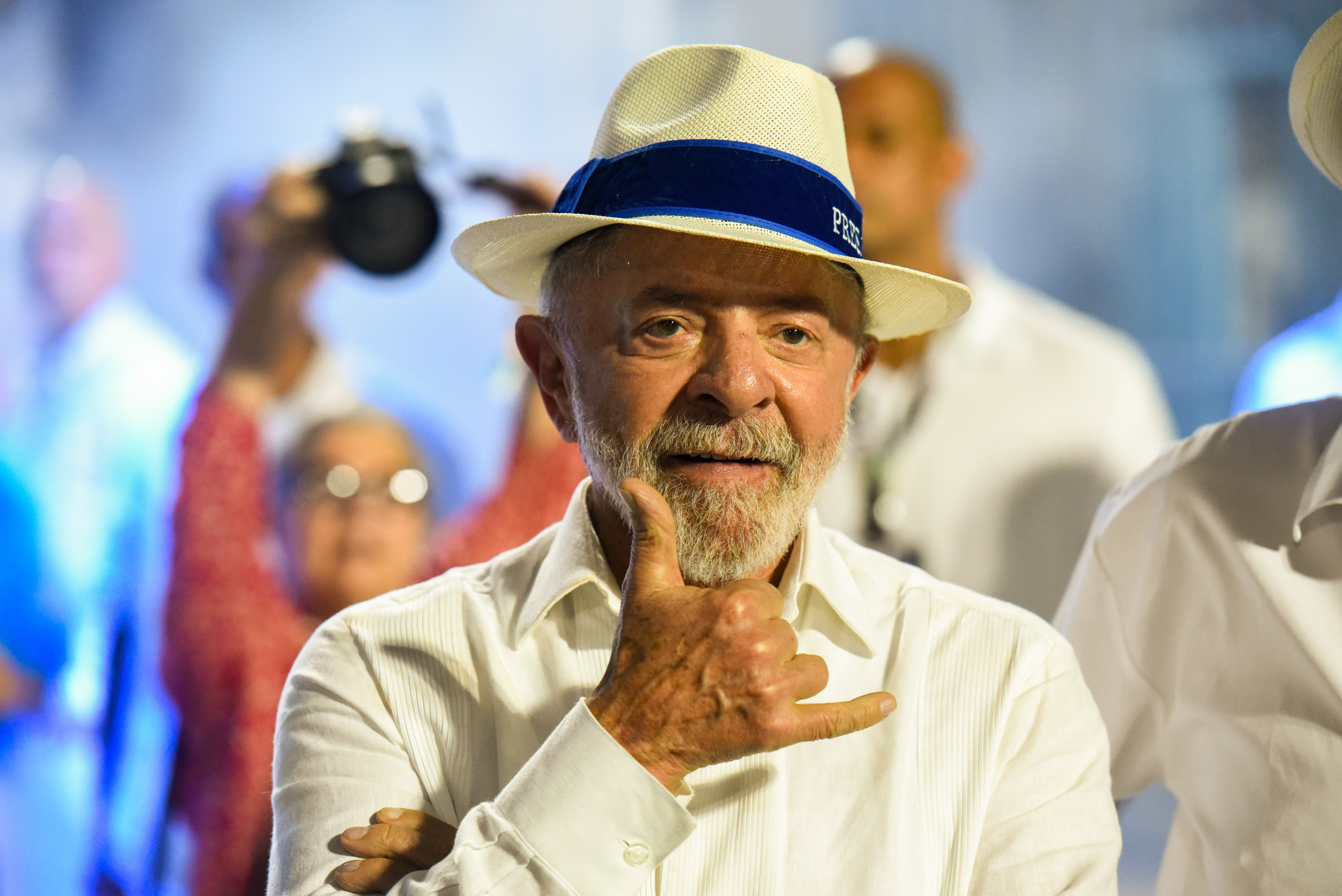 Quaest: Com enredo sobre Lula, Acadêmicos de Niterói acumula 354 mil menções nas redes