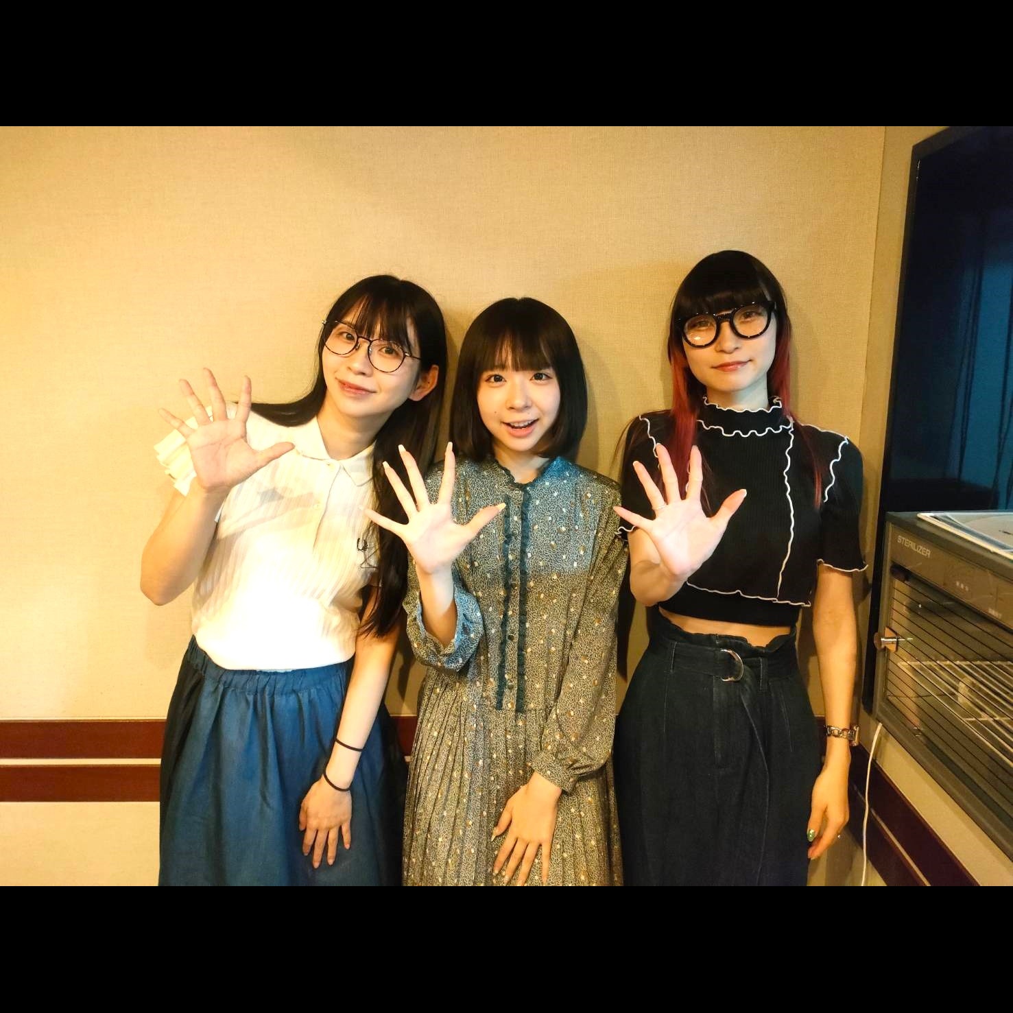 「でんぱch.❤︎」#240「み「わたしメッチャ手ちっちゃいんですよ」 ひ「面白いです」」