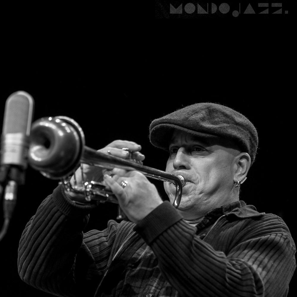 Avant-retro or Retro-avant? Part I