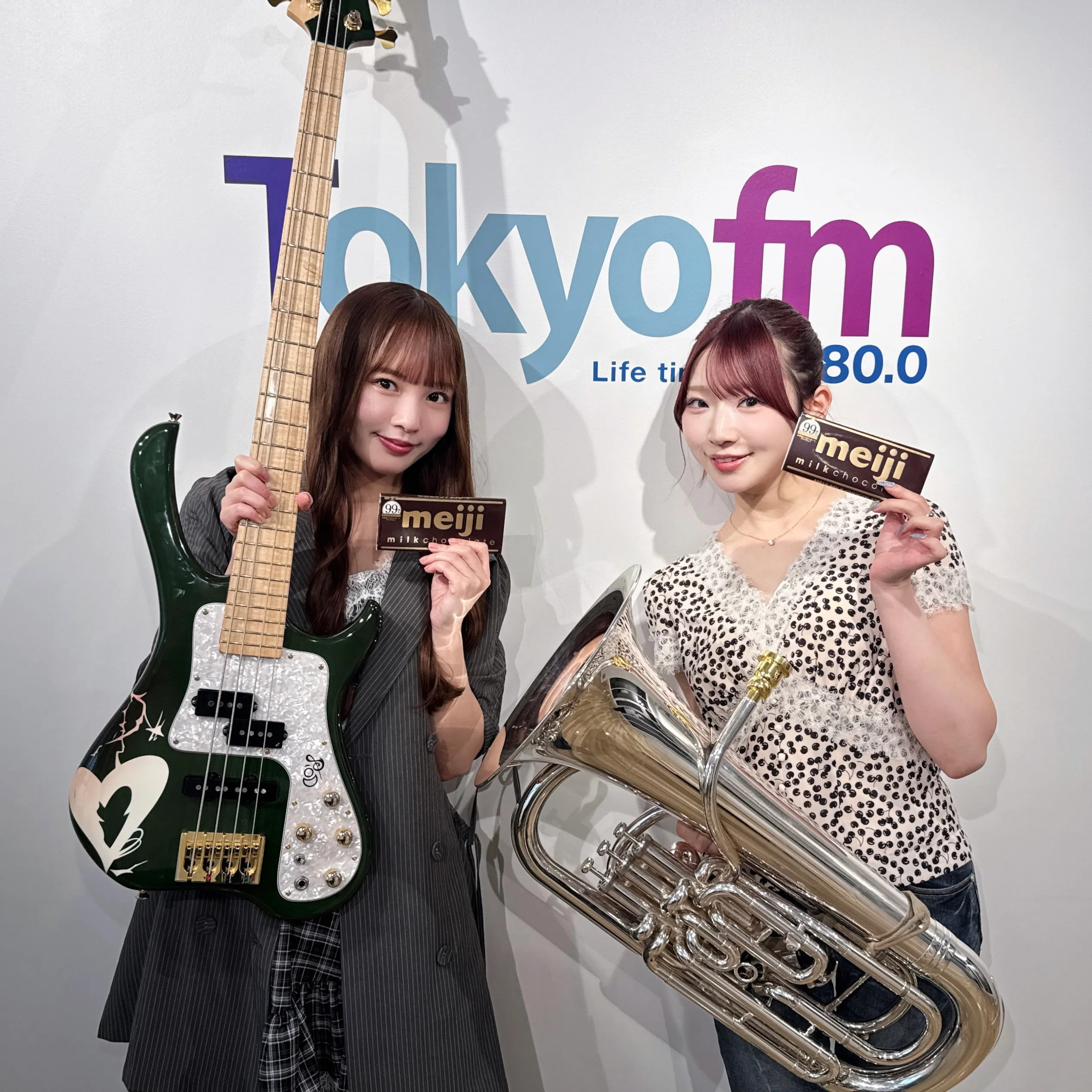 ゲスト #CiON の聖奈さんとスペシャルセッションをお届け🎶ツーマンライブでの裏話も💕 #MINAの軽音部🍫