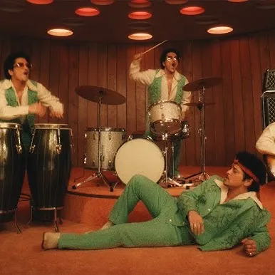 I JUST MIGHT - BRUNO MARS