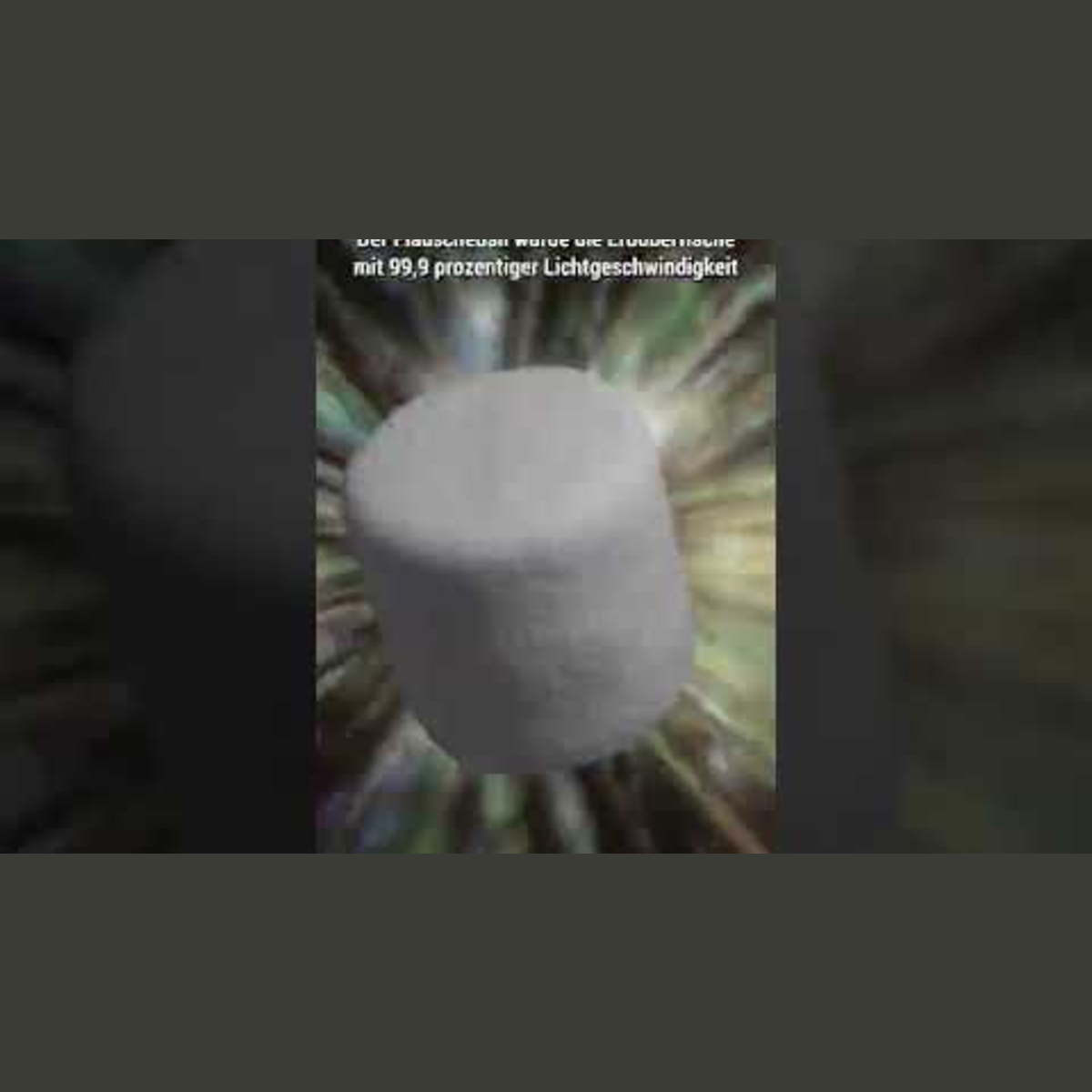 Ein Marshmallow trifft die Erde mit Lichtgeschwindigkeit. #shorts #youtubeshorts #ytshorts episode artwork