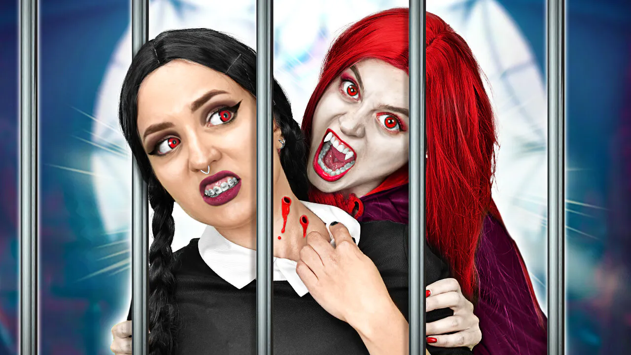 MERLINA Addams en PRISIÓN! 😱 ¡Aprende a SER un VAMPIRO con un CAMBIO DE LOOK EXTREMO por La La Vida