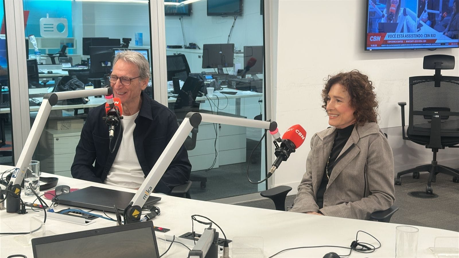 Natália do Vale e Herson Capri estreiam peça: 'Queremos mostrar que você pode ser feliz na idade madura' Natália do Vale e Herson Capri estreiam peça: 'Queremos mostrar que você pode ser feliz na idade madura'