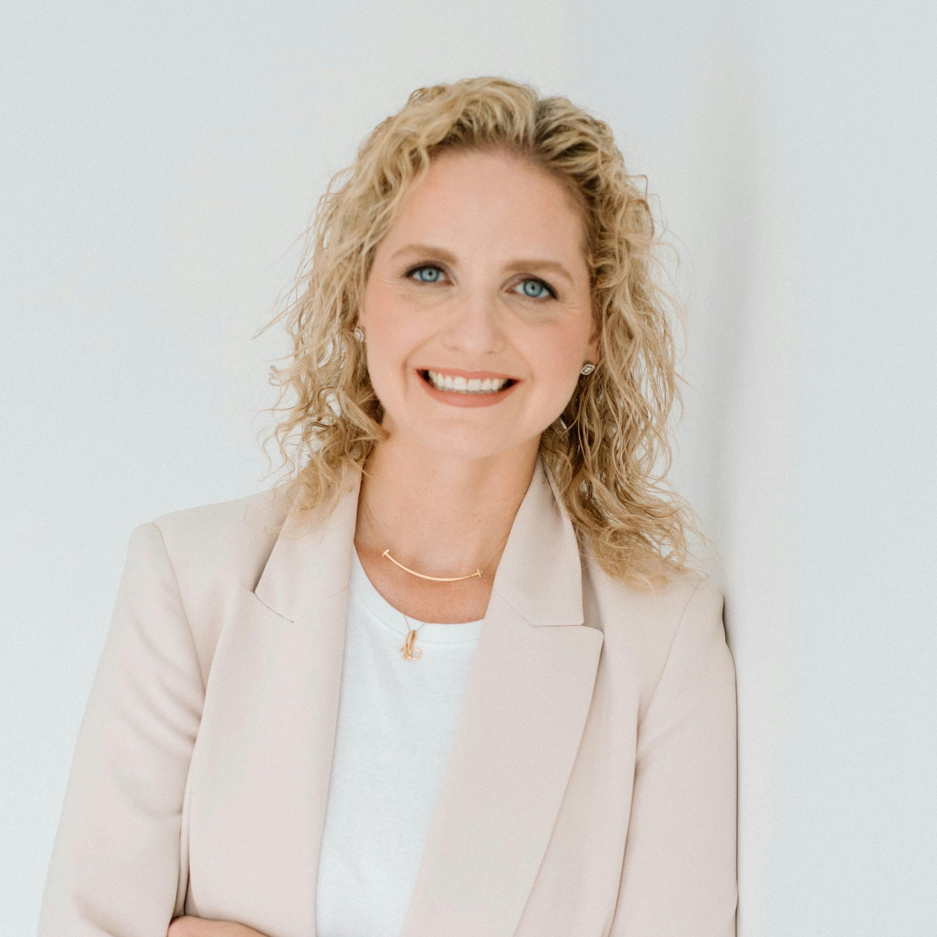 Ep. 217 Environmental Sustainability in ENT with Dr. Julie Strychowsky