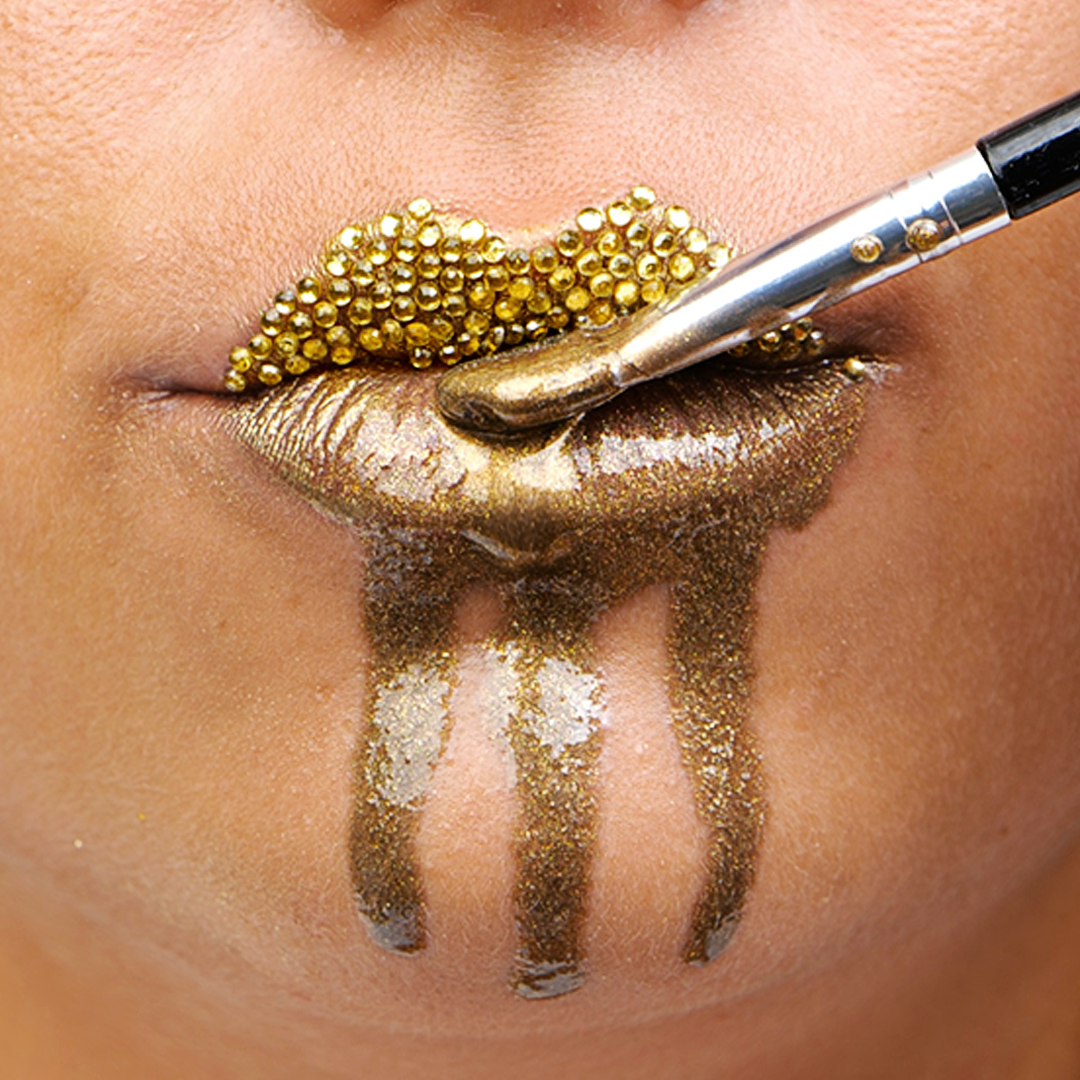 Bold Lipstick Trends You Didn’t See Coming! episode artwork