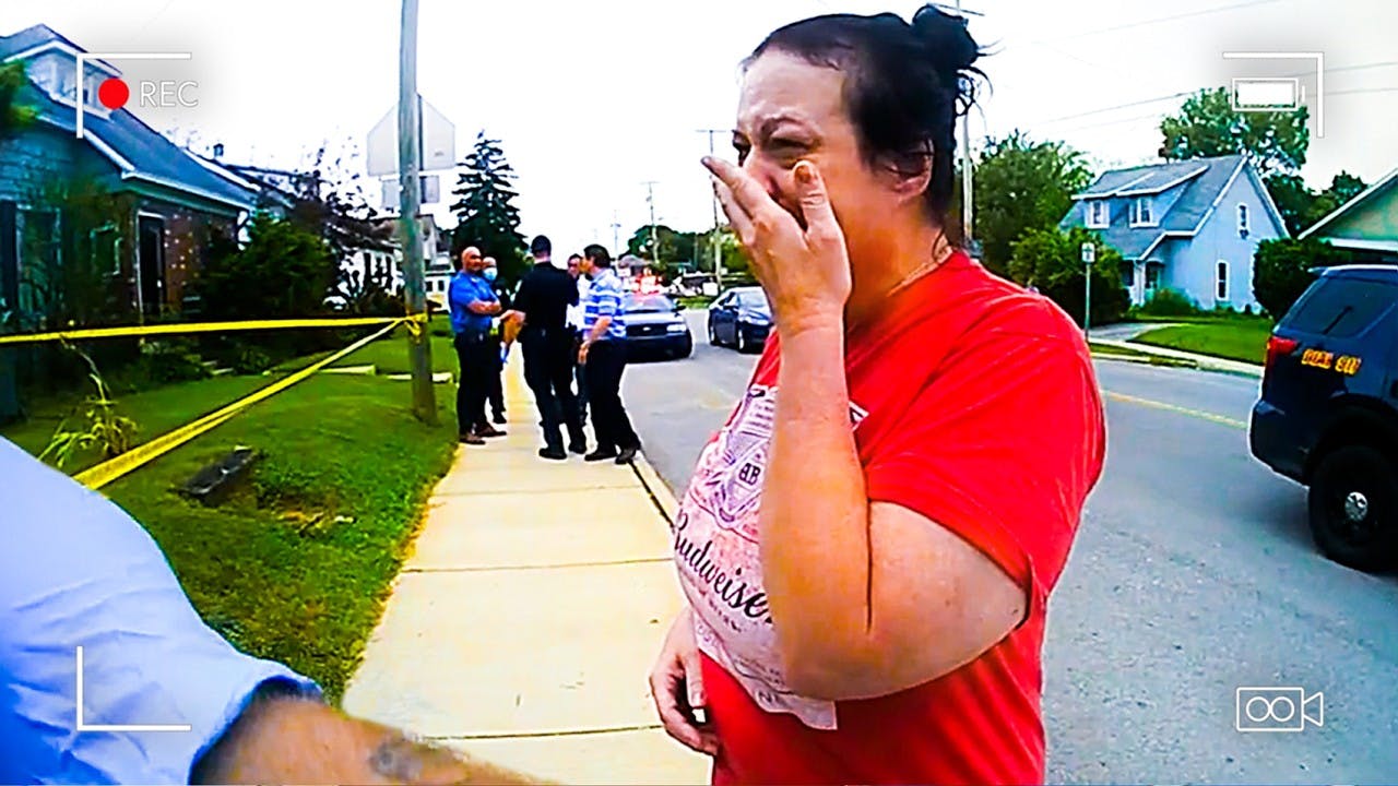 Woman Shocked After Finding Demonic Brother's Evil Secret Woman Shocked After Finding Demonic Brother's Evil Secret