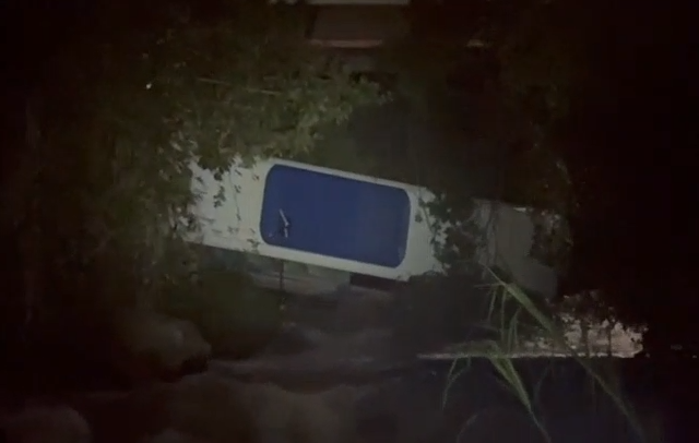 Ônibus cai de ponte e deixa 27 pessoas feridas na BR-060, perto do DF