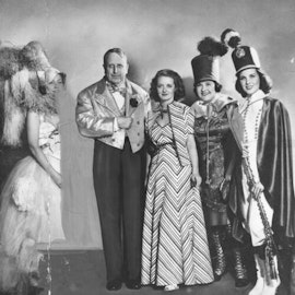 Gossip Girls: Louella Parsons And Hedda Hopper (The First Lady, Episode 2)