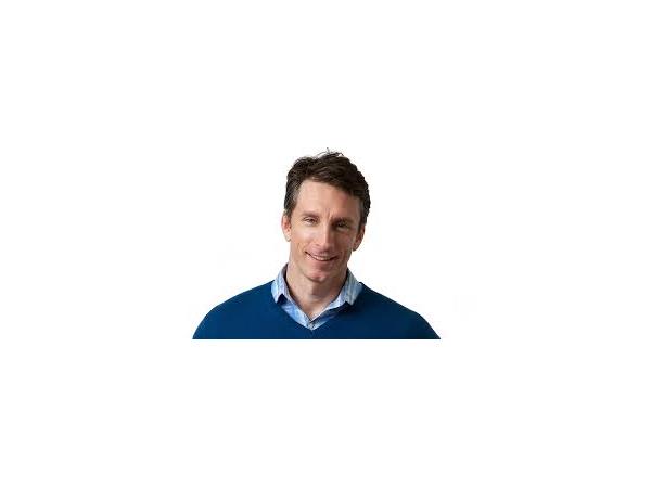 Catch the Next Market Wave & Surge to Success with Author Mike Michalowicz episode artwork