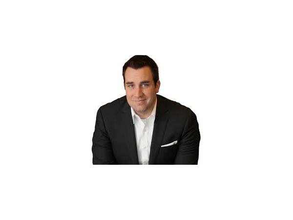 We're Doing It All Wrong! A Bold New Business Approach with Author David Burkus episode artwork